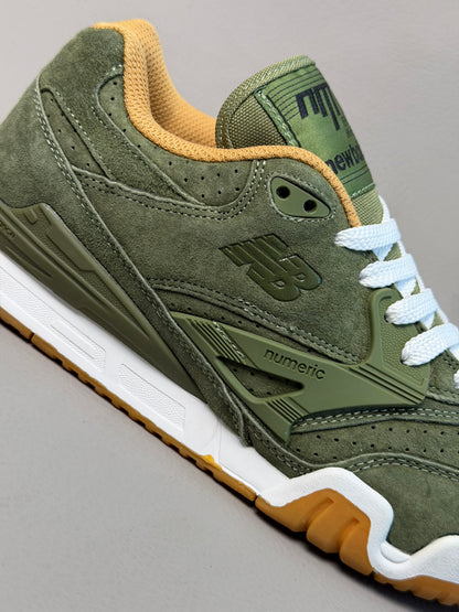 New Balance Numeric 770