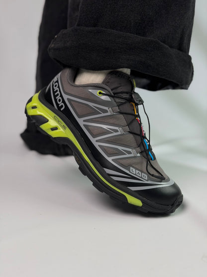 Salomón XT-6
