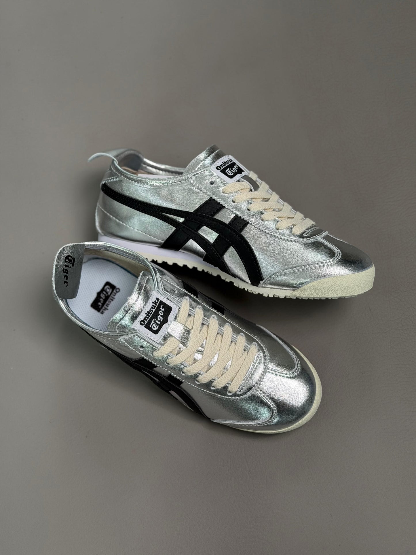 Onitsuka Tiger México 66 Silver