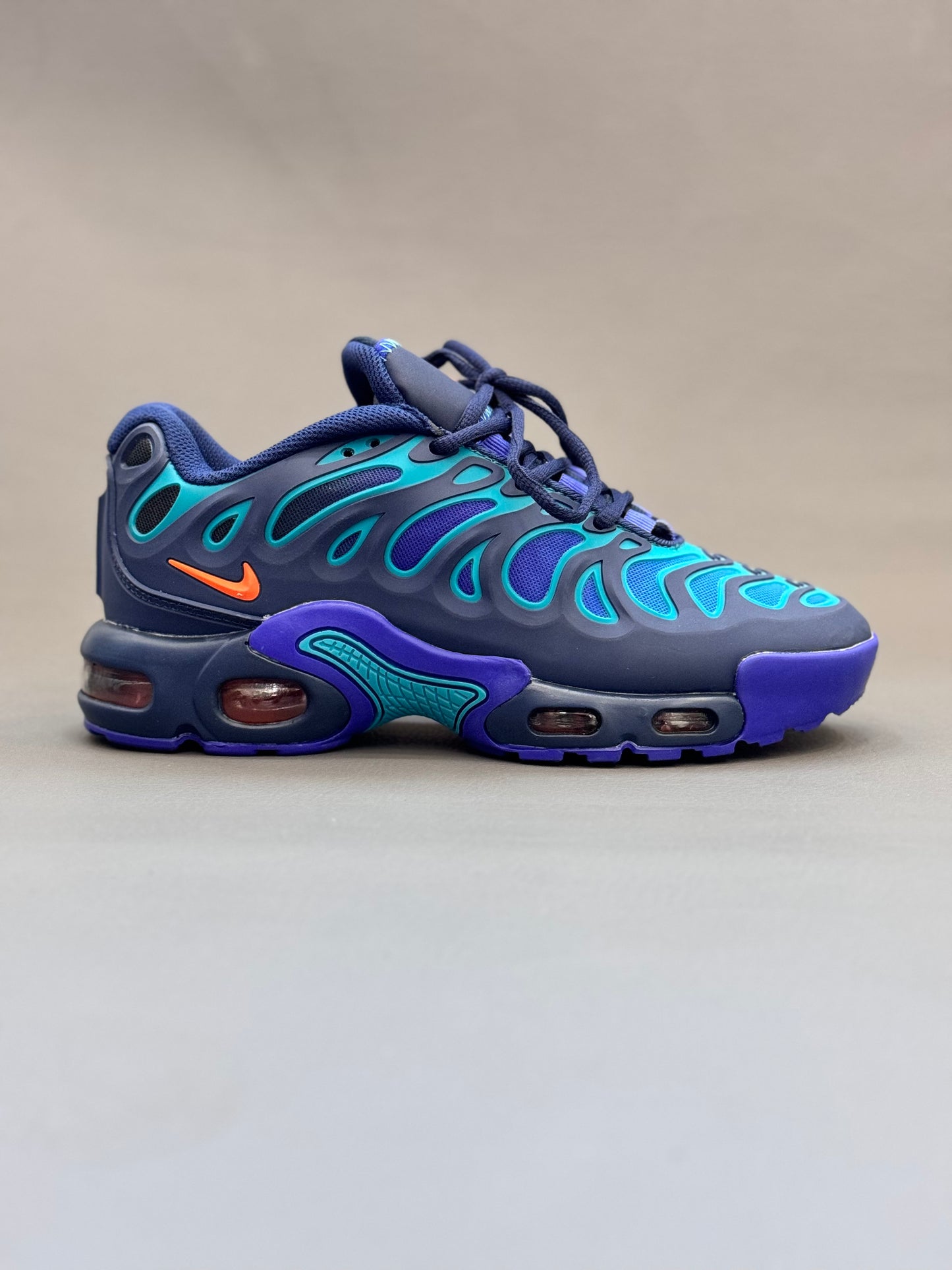 Nike Air Max Plus Drift Midnight Navy Total Orange