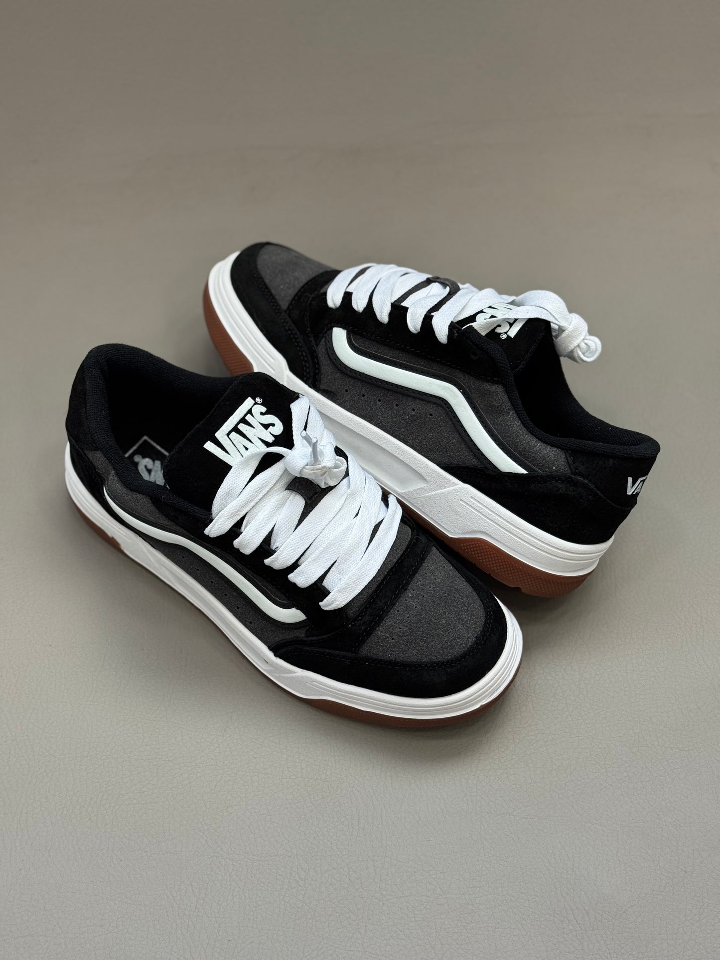 Vans Hylane