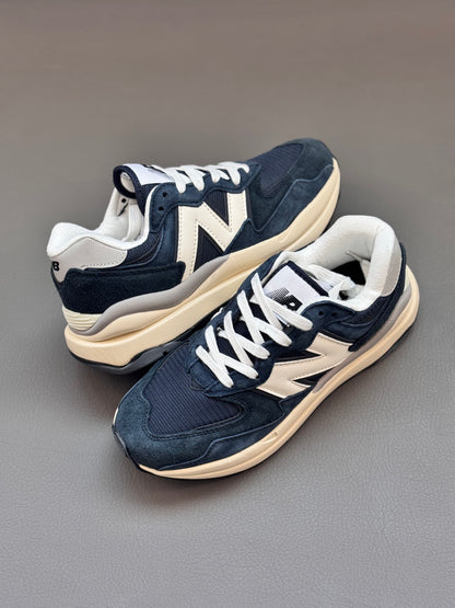 New Balance 57/40 Navy Blue