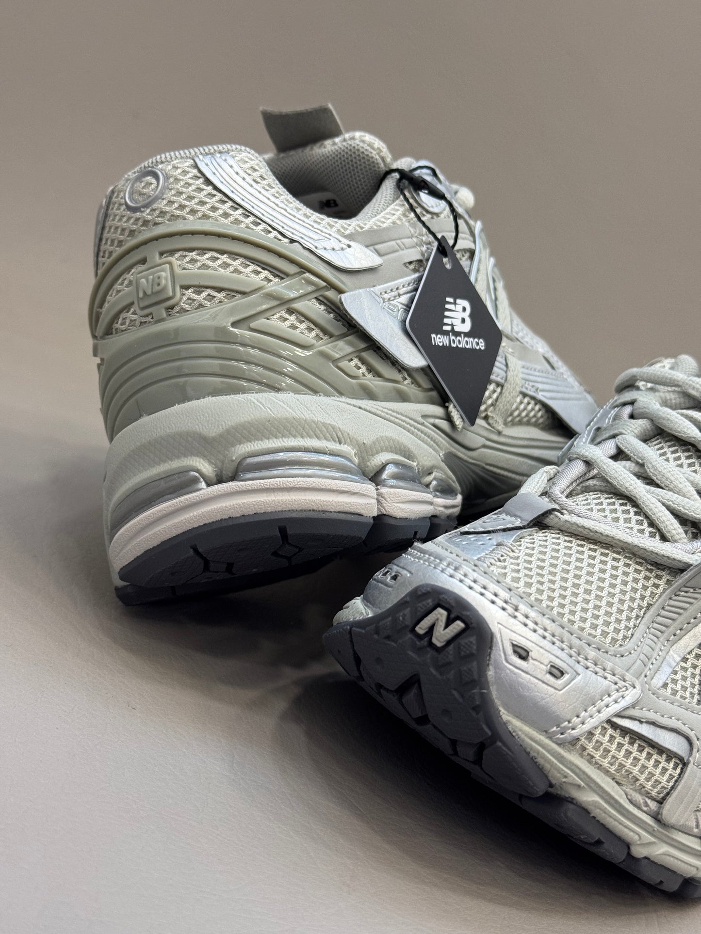 New Balance 1906A