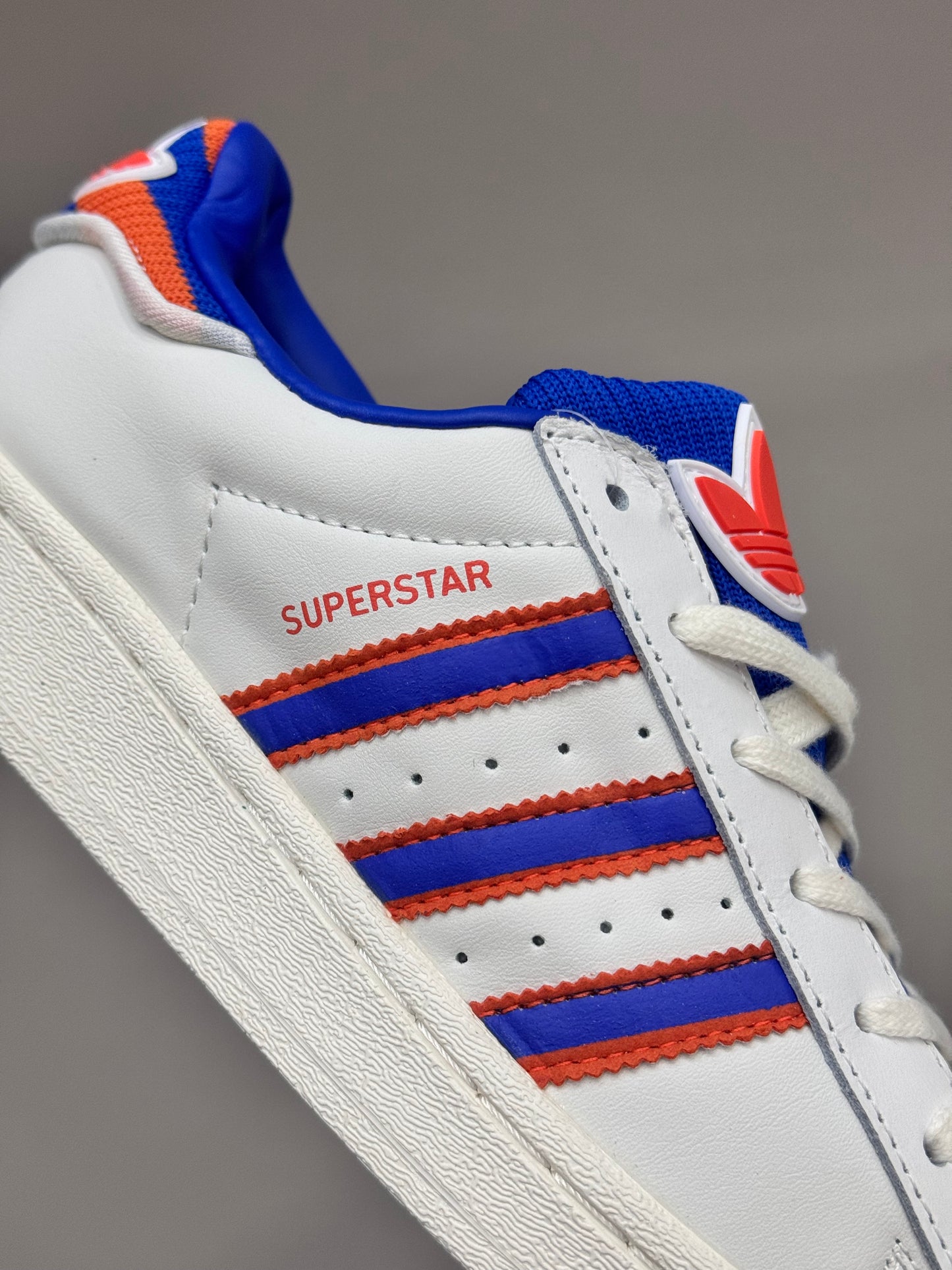 Adidas Superstar
