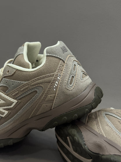 New Balance 204L