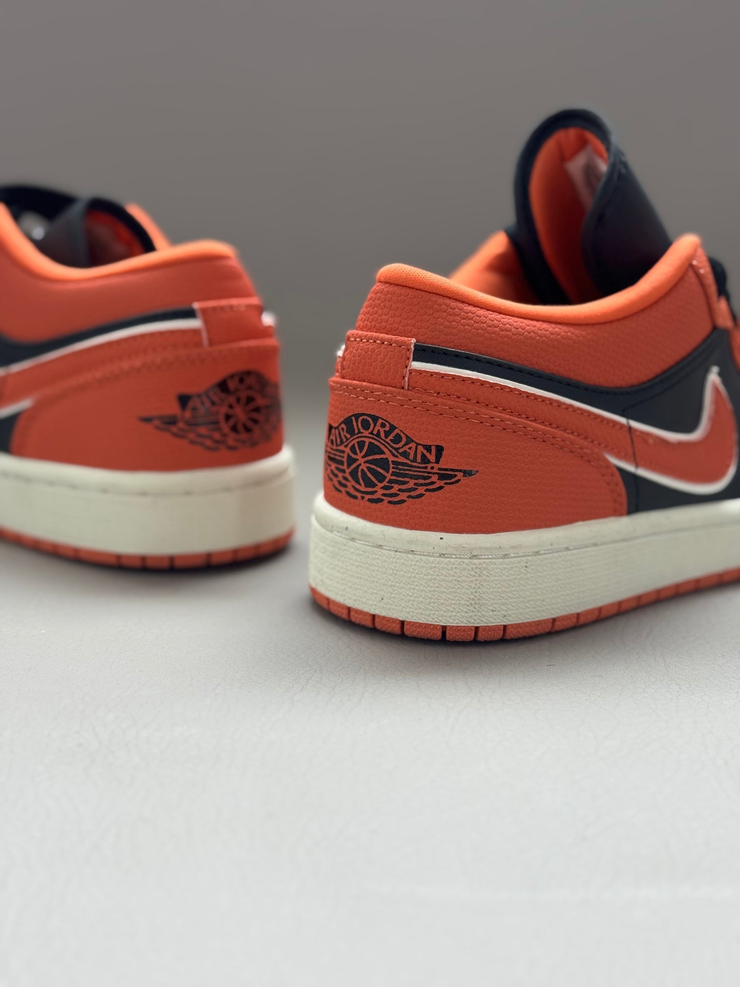 Air Jordan 1 Low