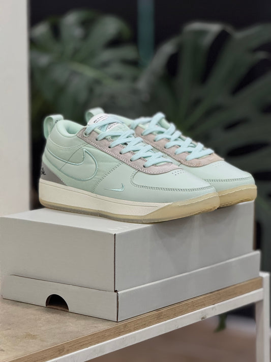 Nike Book 1