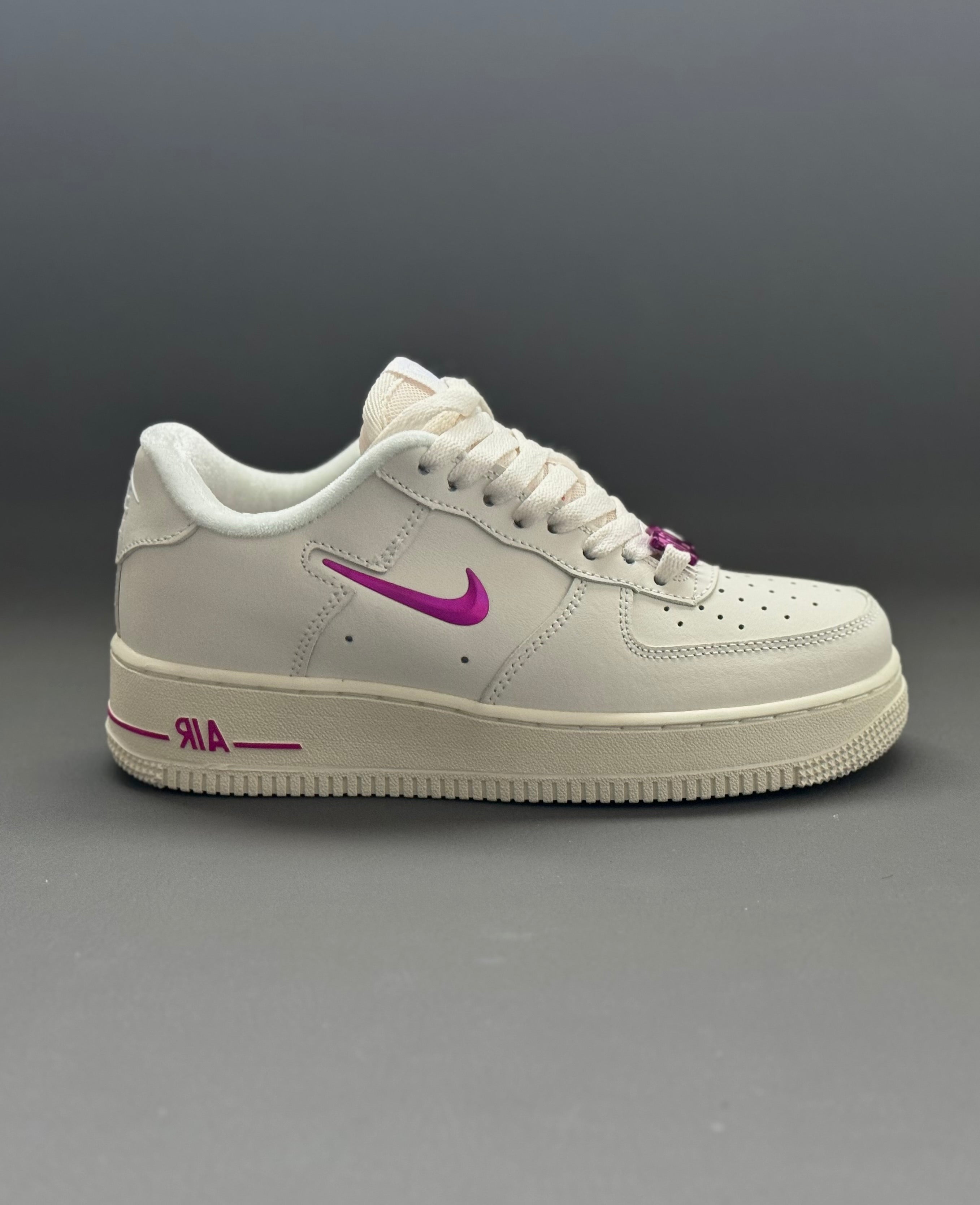 Nike air force one just do it femme best sale