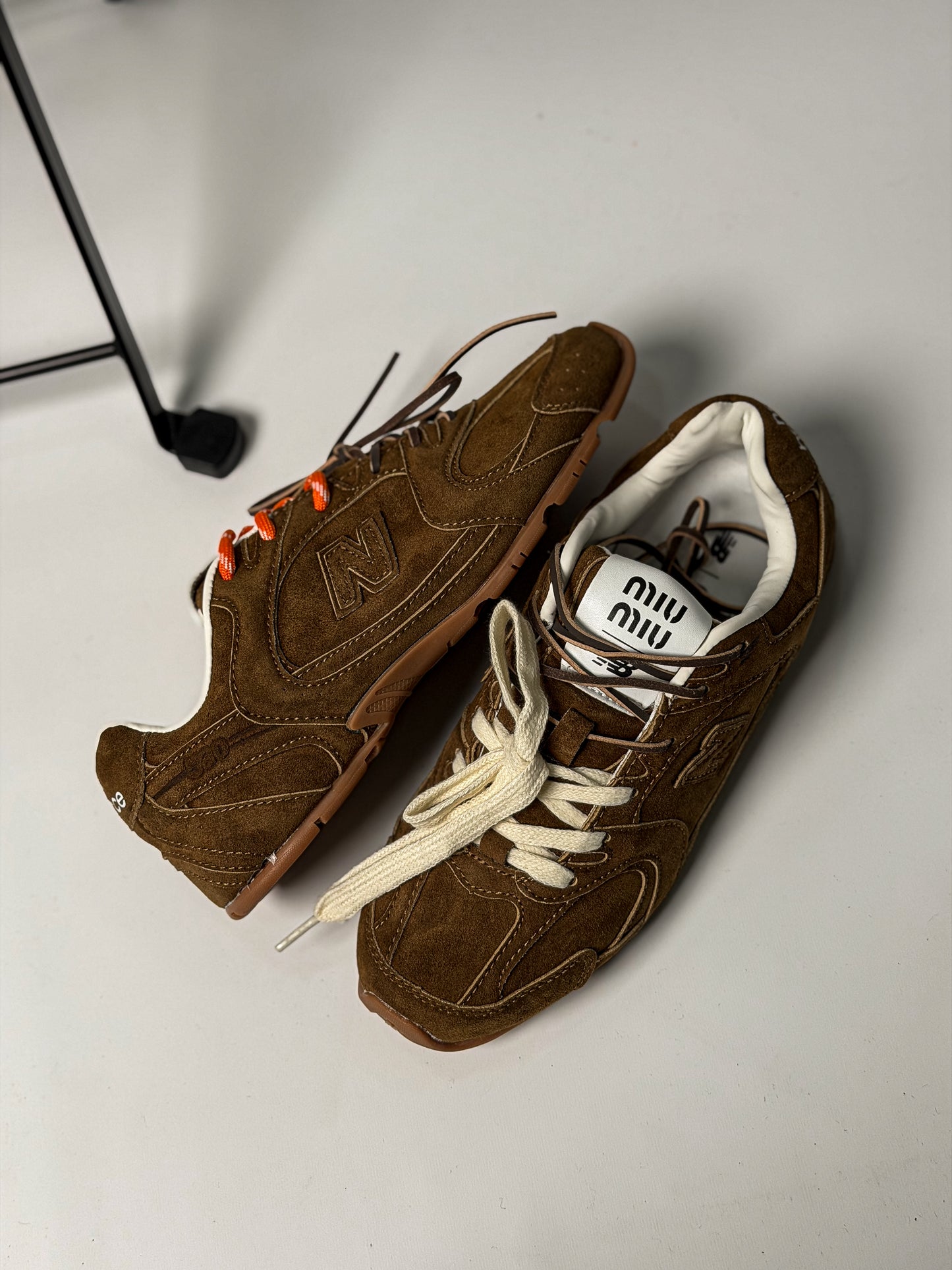 New Balance 204L Miu Miu