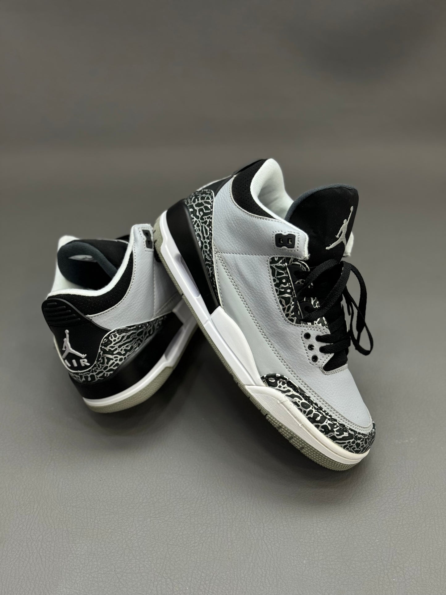 Air Jordan 3 Wolf Grey