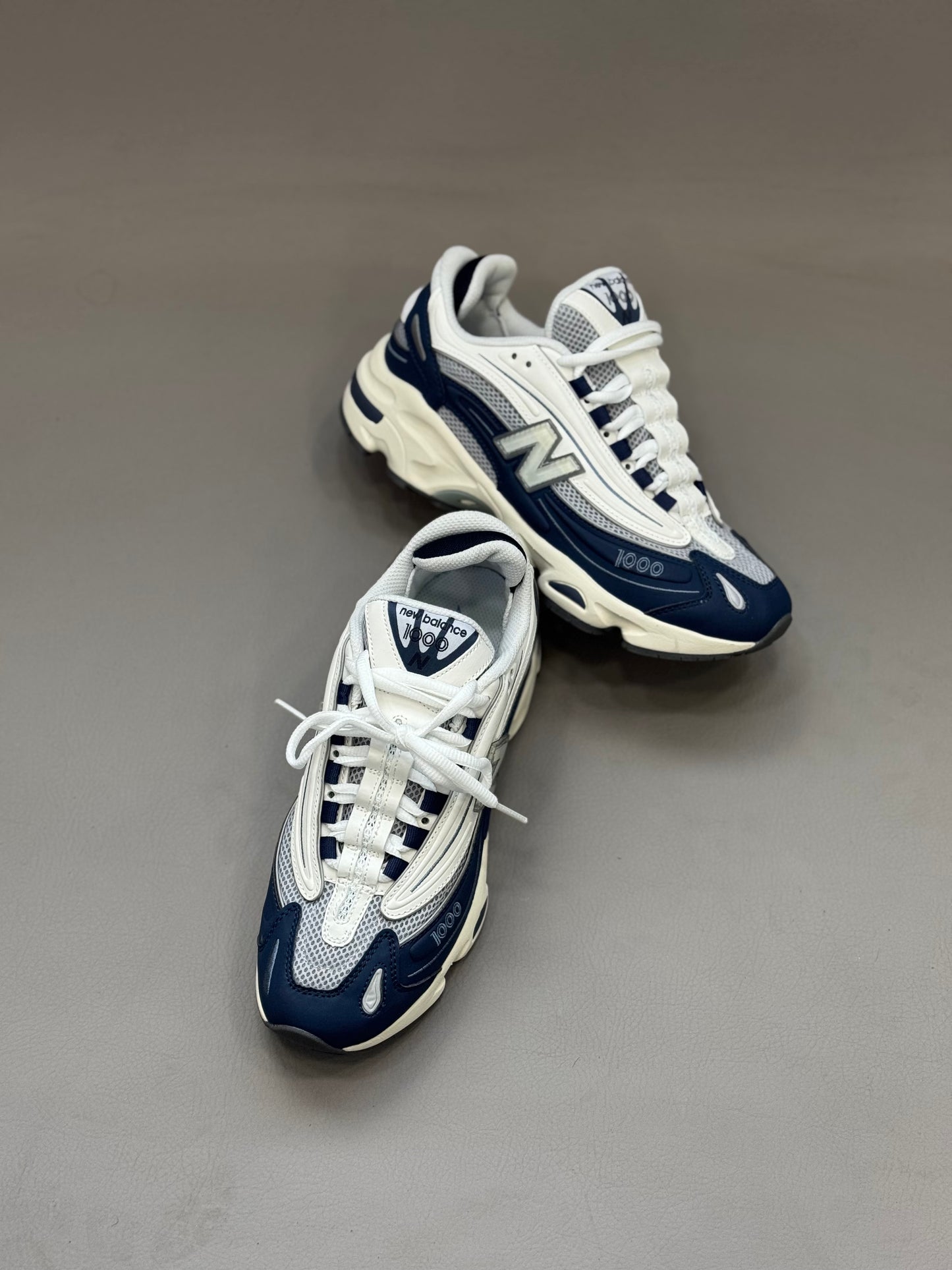 New Balance 1000
