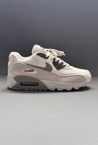 Nike Air Max 90