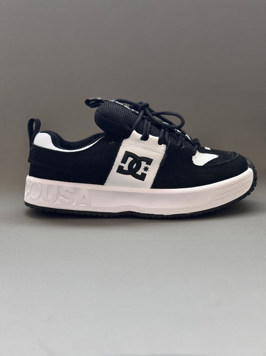 DC Shoes