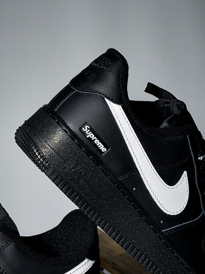 Nike Air Force 1 x Supreme
