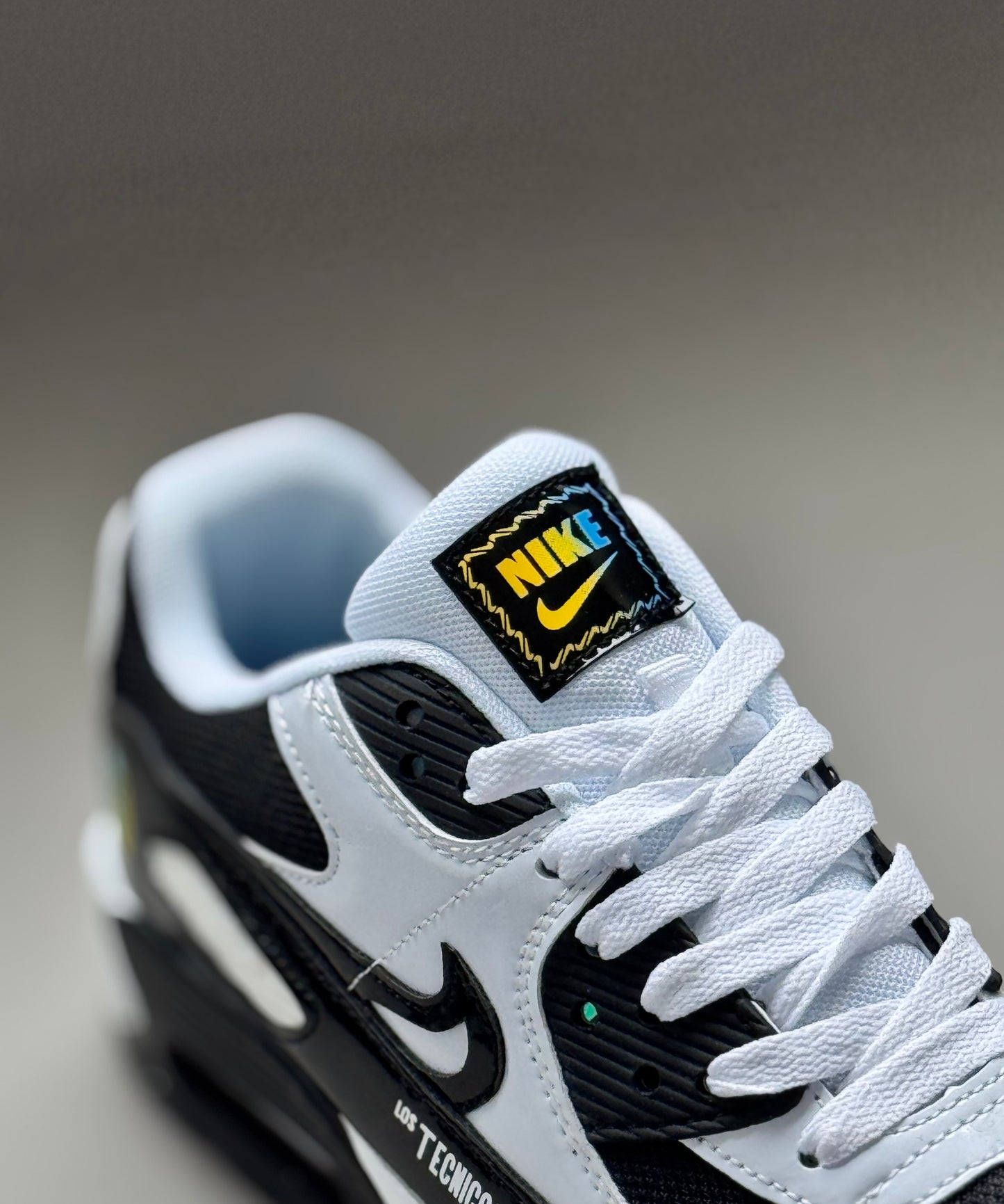 Nike Air Max 90 Lucha Libre