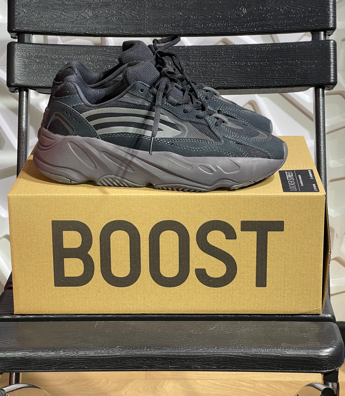 Yeezy 700