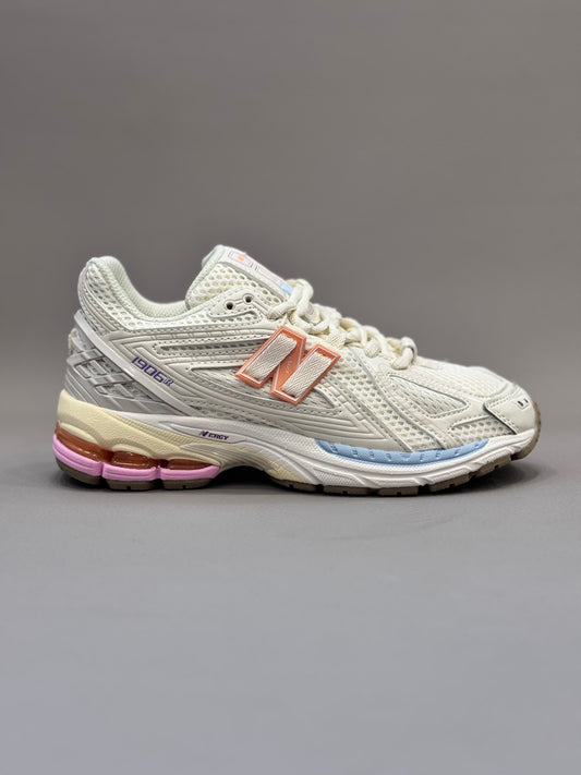 New Balance 1906R