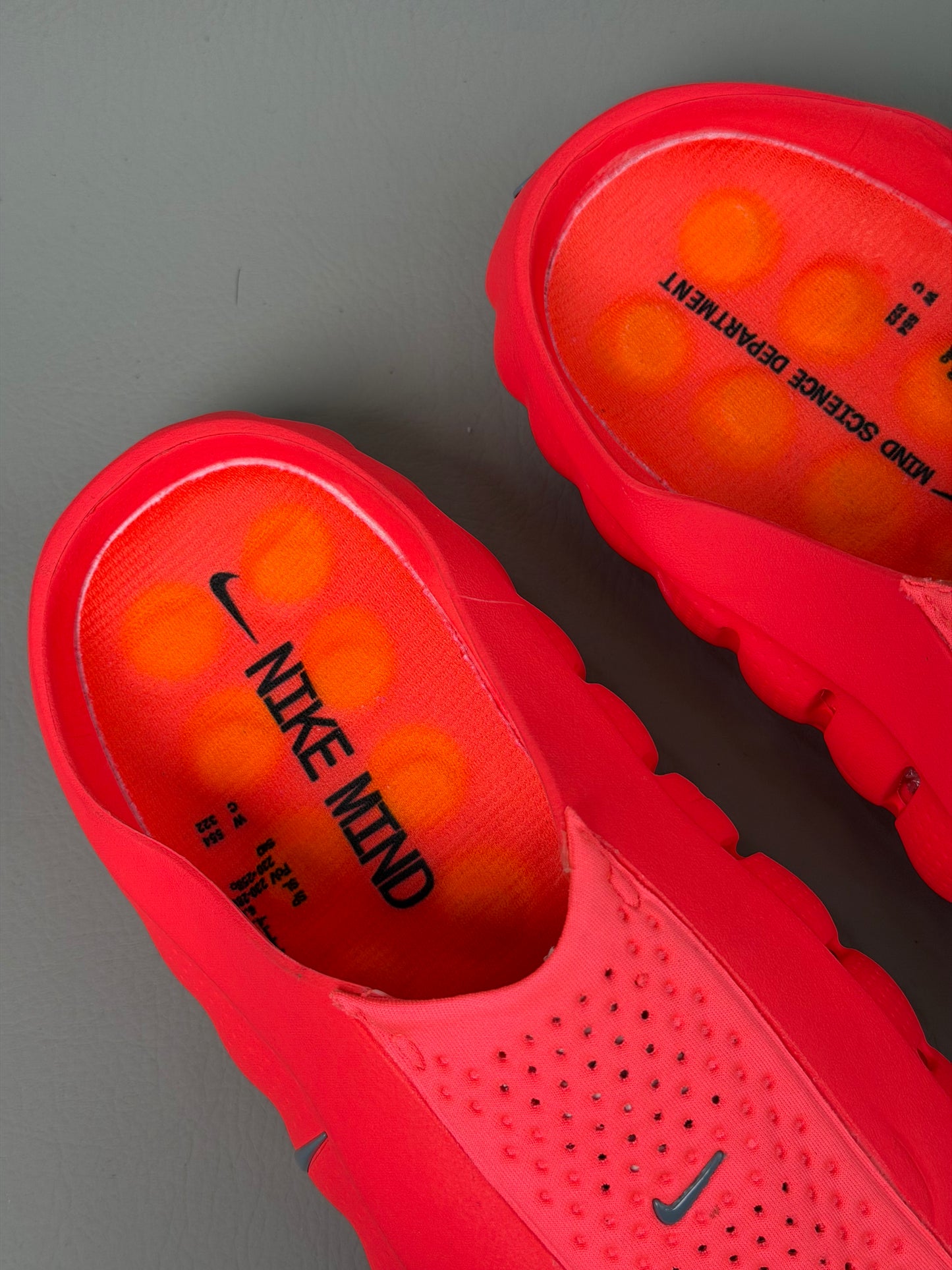 Nike Mind 001 Solar Red