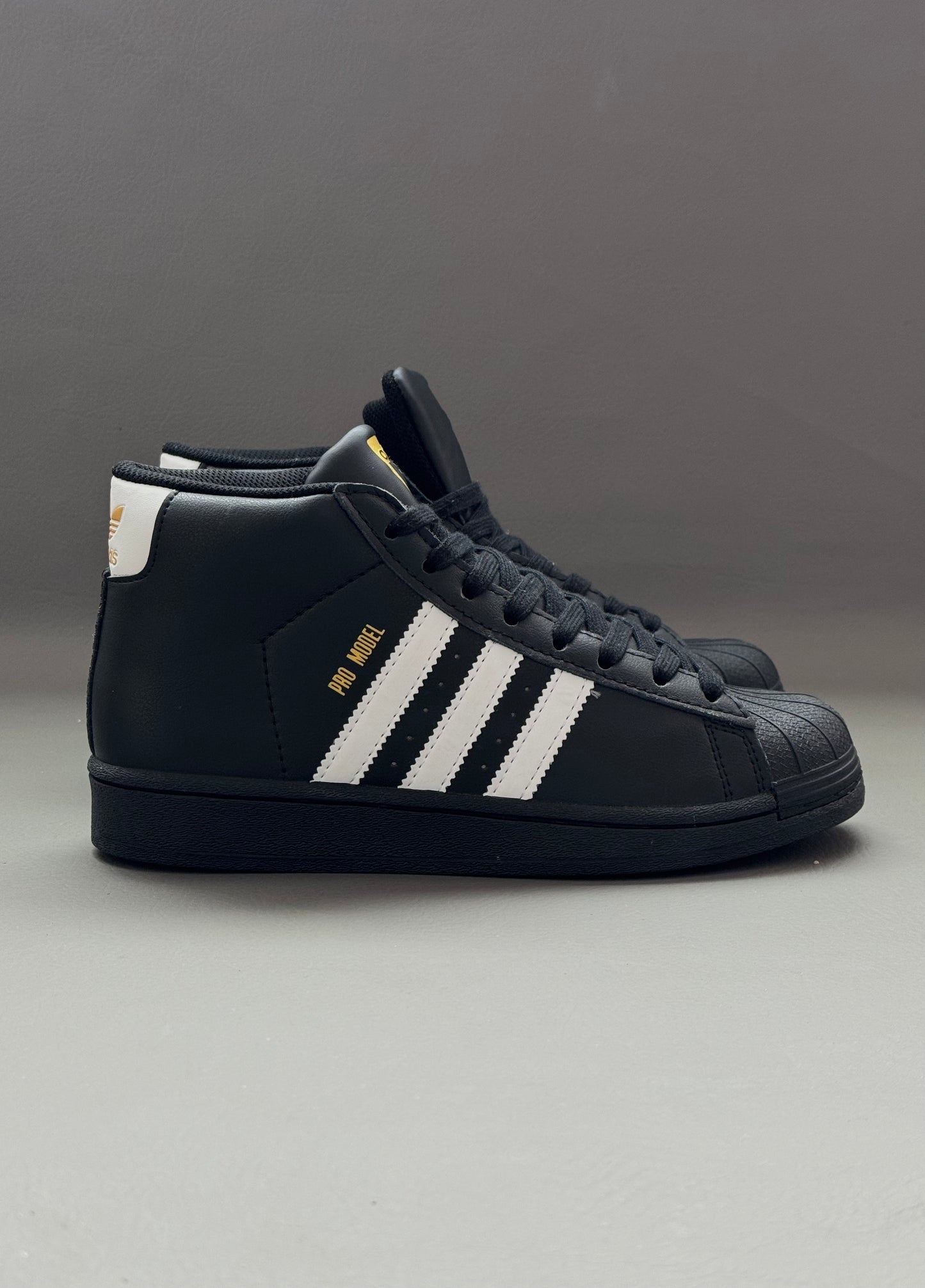 Adidas Superstar Pro Model