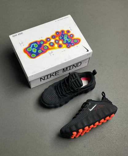 Nike Mind 002
