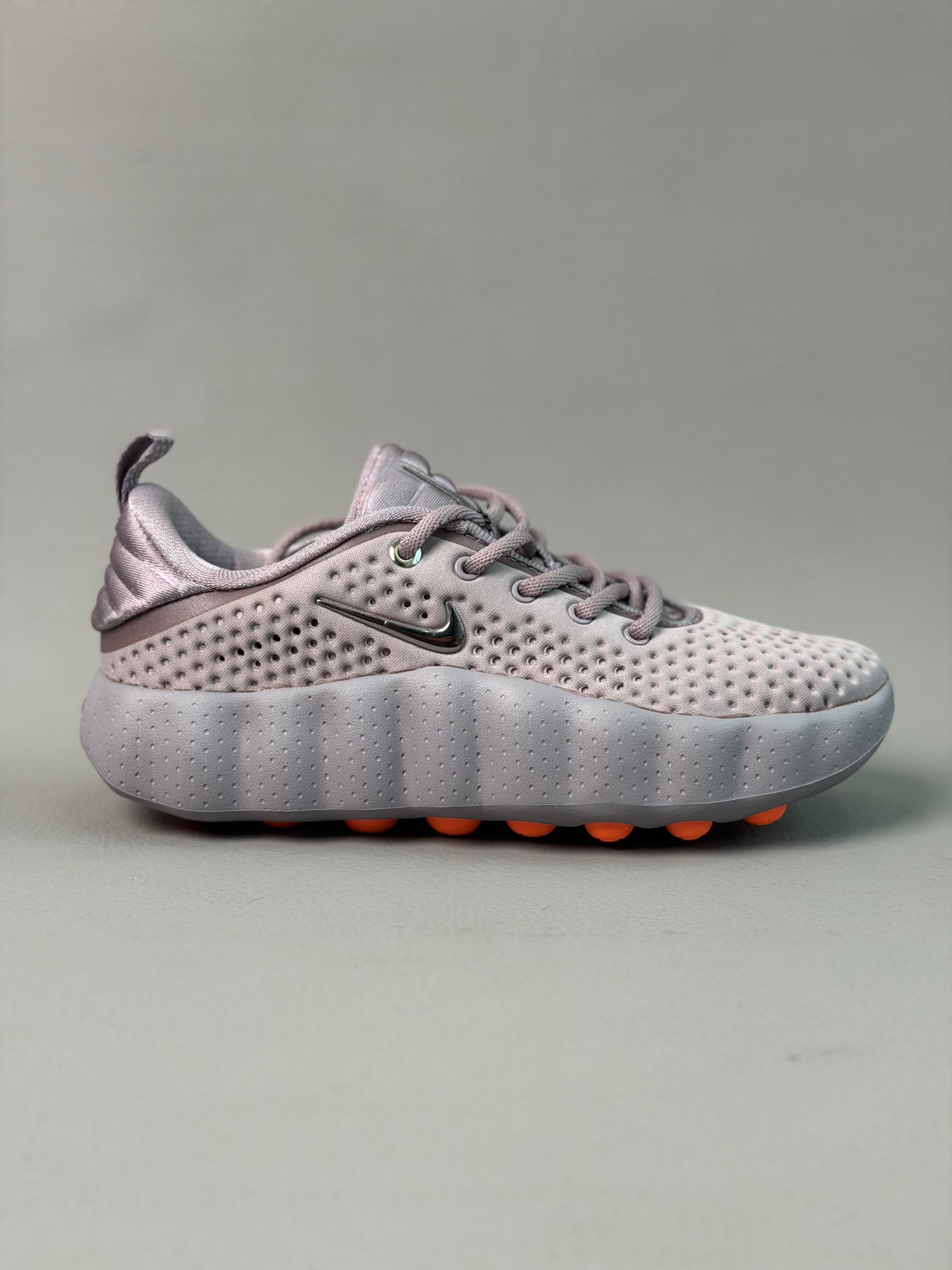 Nike Mind 002