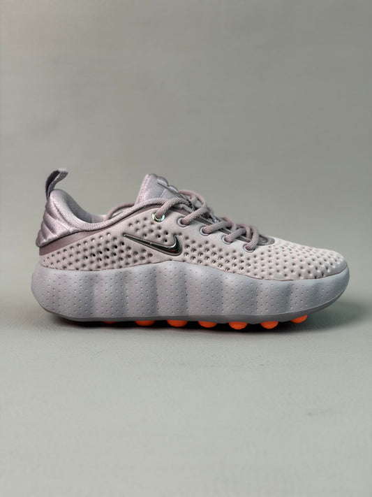 Nike Mind 002