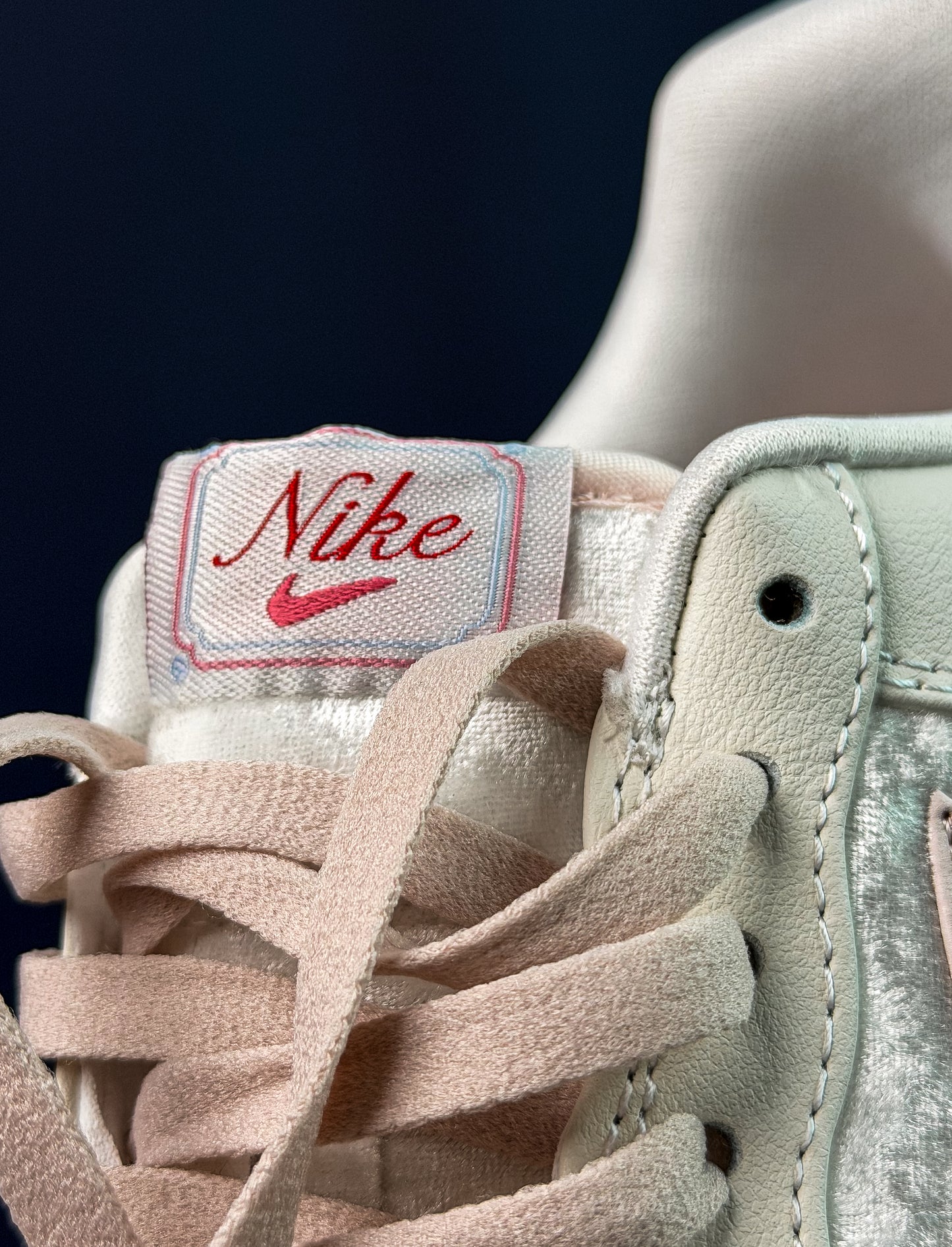 Nike Force 1 Low Valentine’s Day