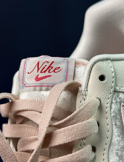 Nike Force 1 Low Valentine’s Day