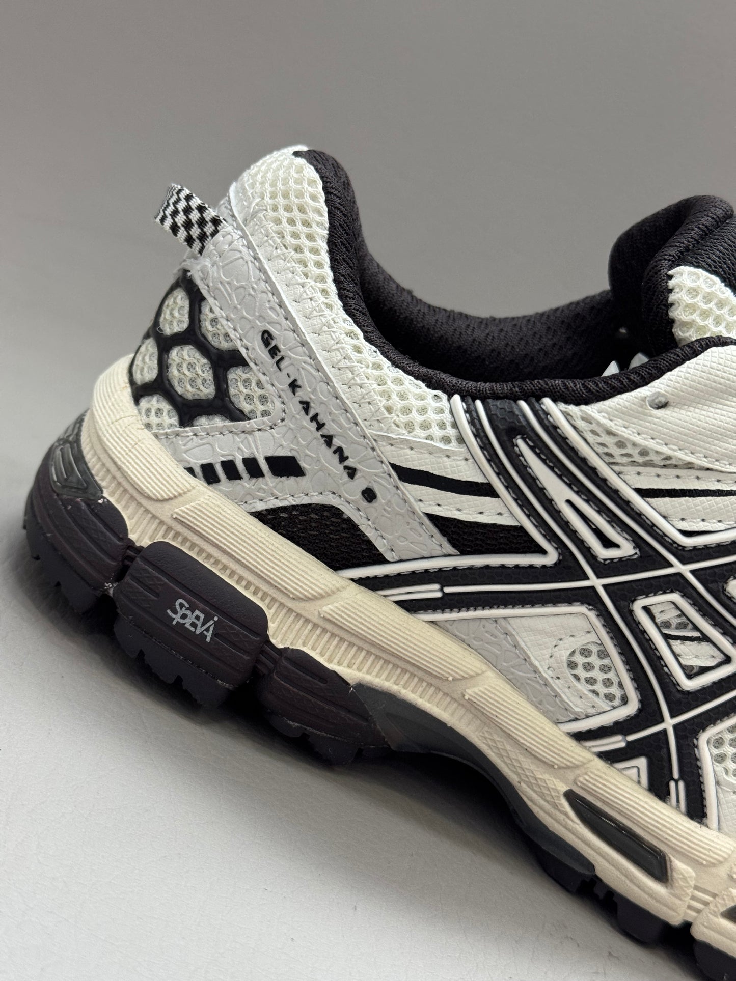 Asics Gel Kahano 8