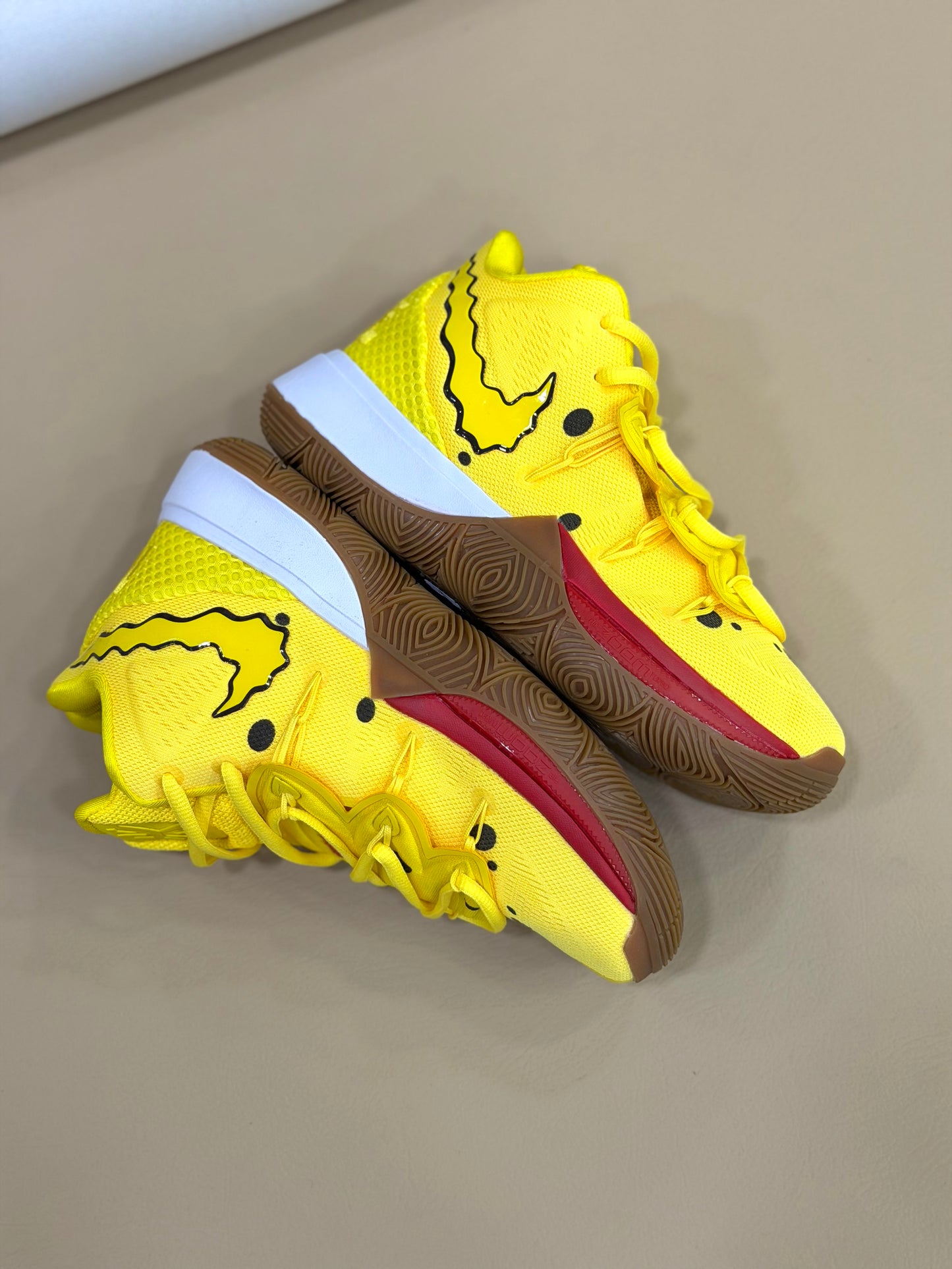 Nike Kyrie 5 Spongebob