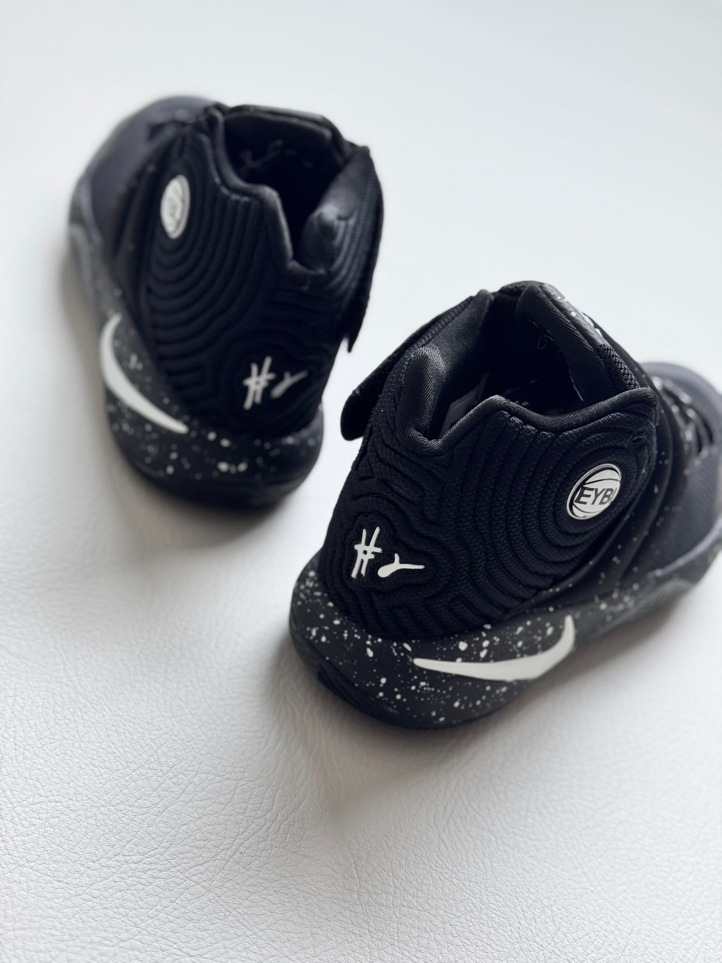 Nike Kyrie 2