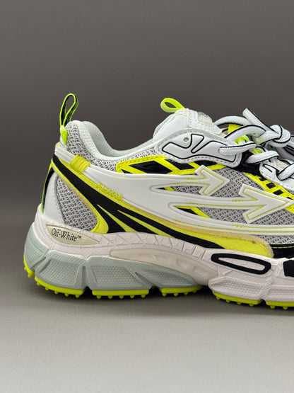 OFF WHITE Be Right Back