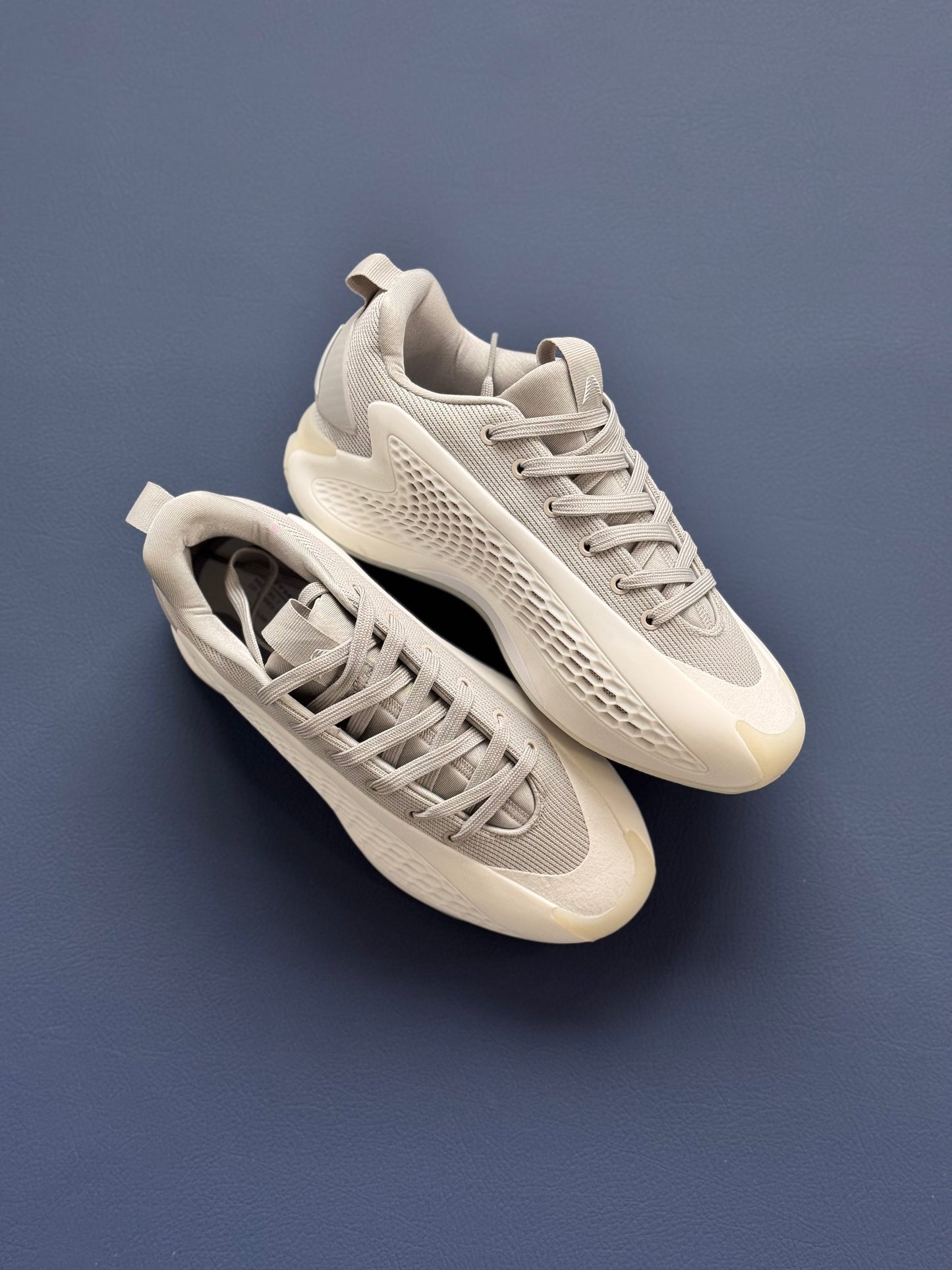 Adidas AE1