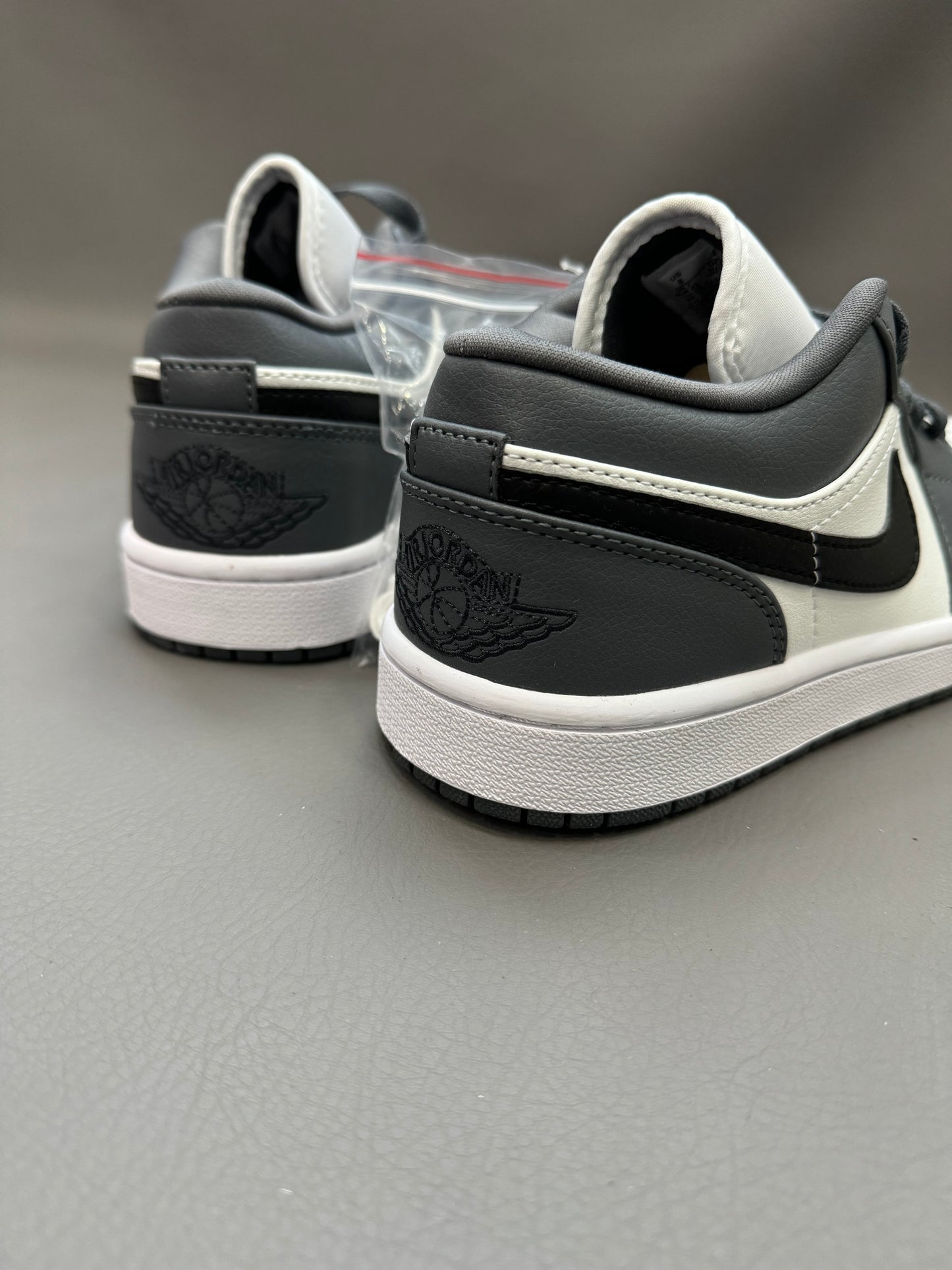 Air Jordan 1 Low Iron Grey