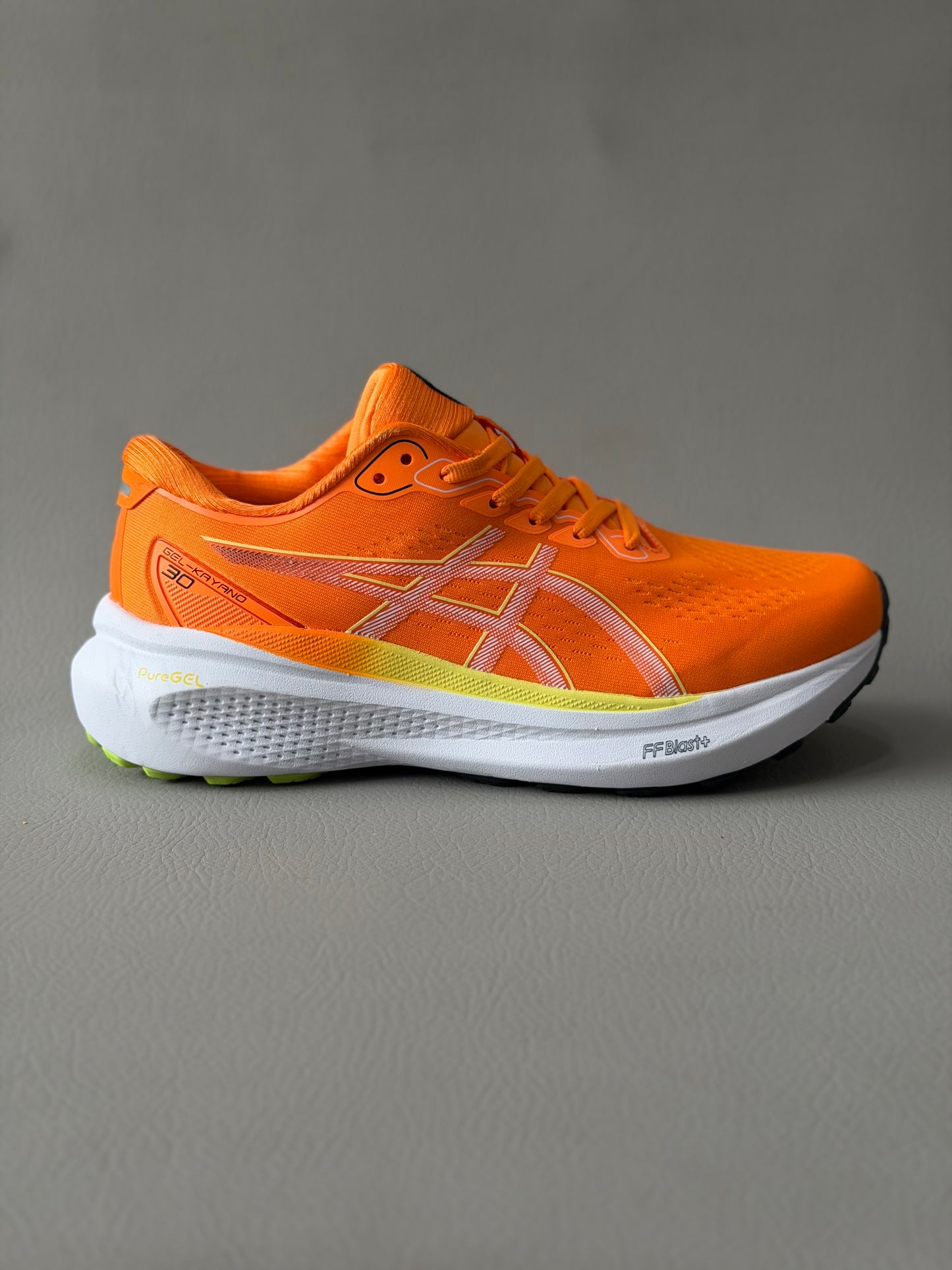 Asics Kayano 30