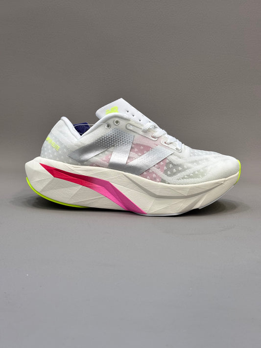 New Balance Fuelcell Supercomp
