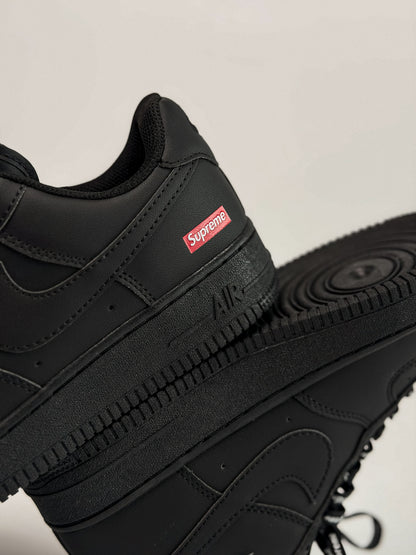 Nike Air Force 1 x Supreme