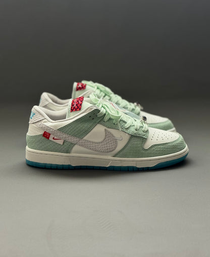 Nike Dunk Low Just Do It Dusty Cactus CN