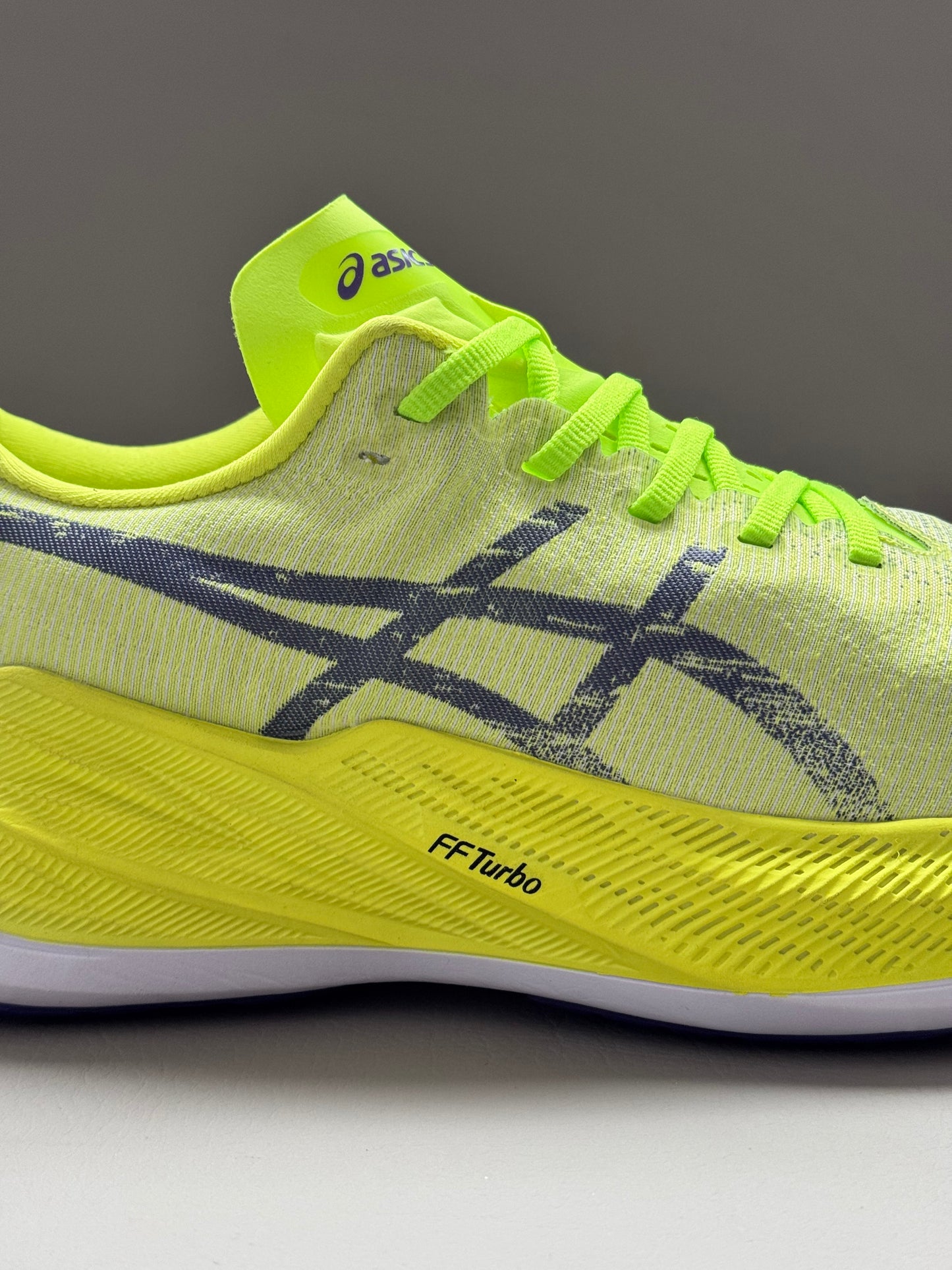 Asics Superblast