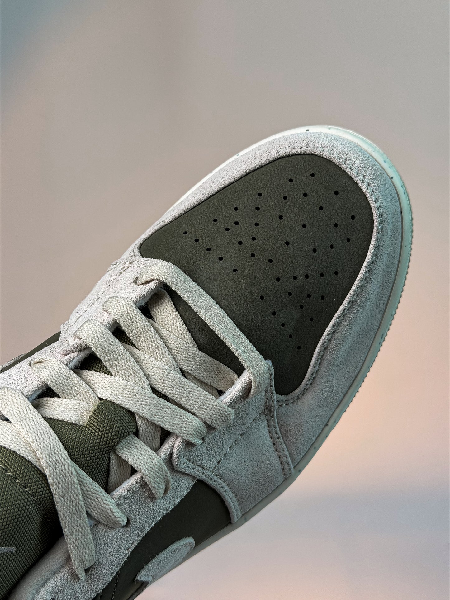 Air Jordan 1 Low