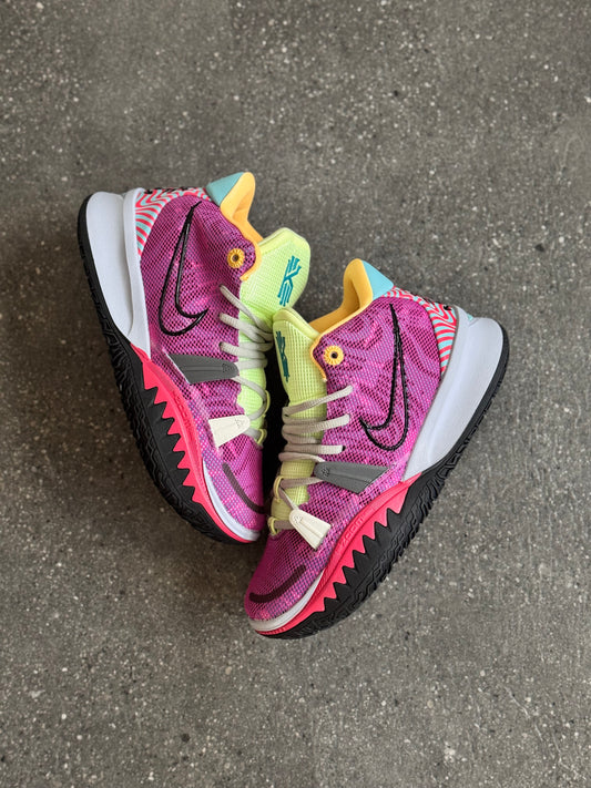 Nike Kyrie 7
