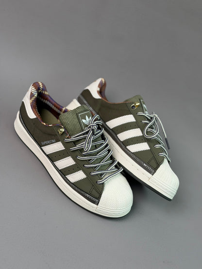 Adidas Superstar