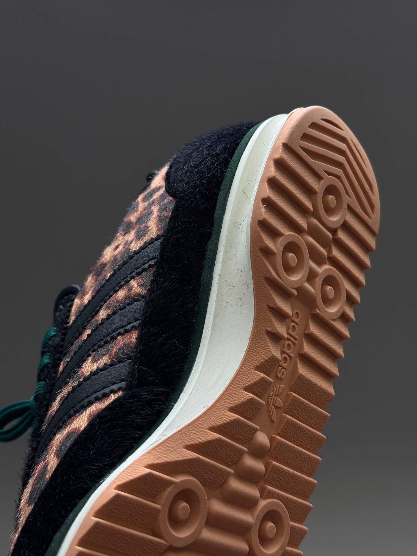 Adidas SL 72