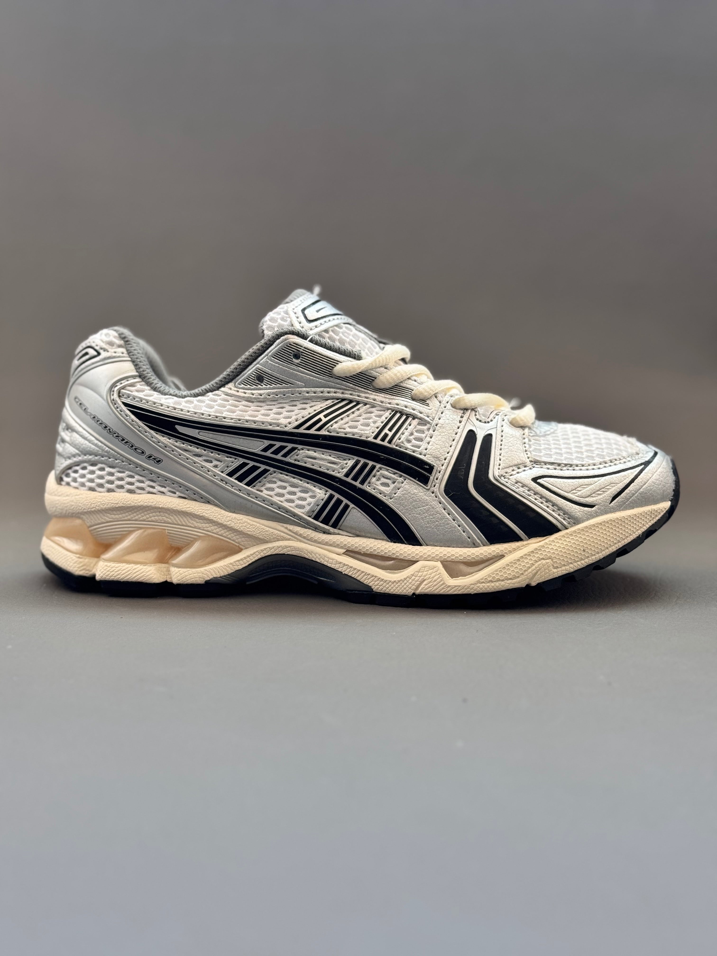 Asics – LOCKERSTREET