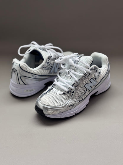 New Balance 740v2