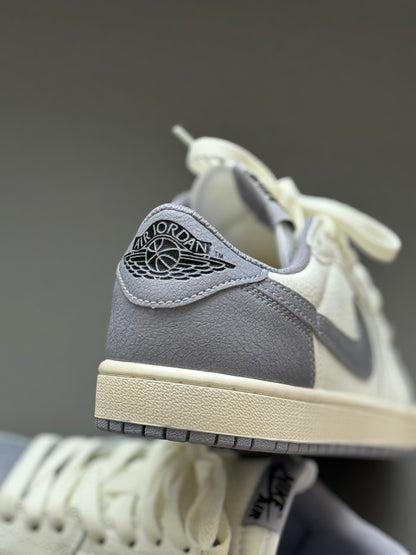 Air Jordan 1 Low ‘Atmostphere Grey’