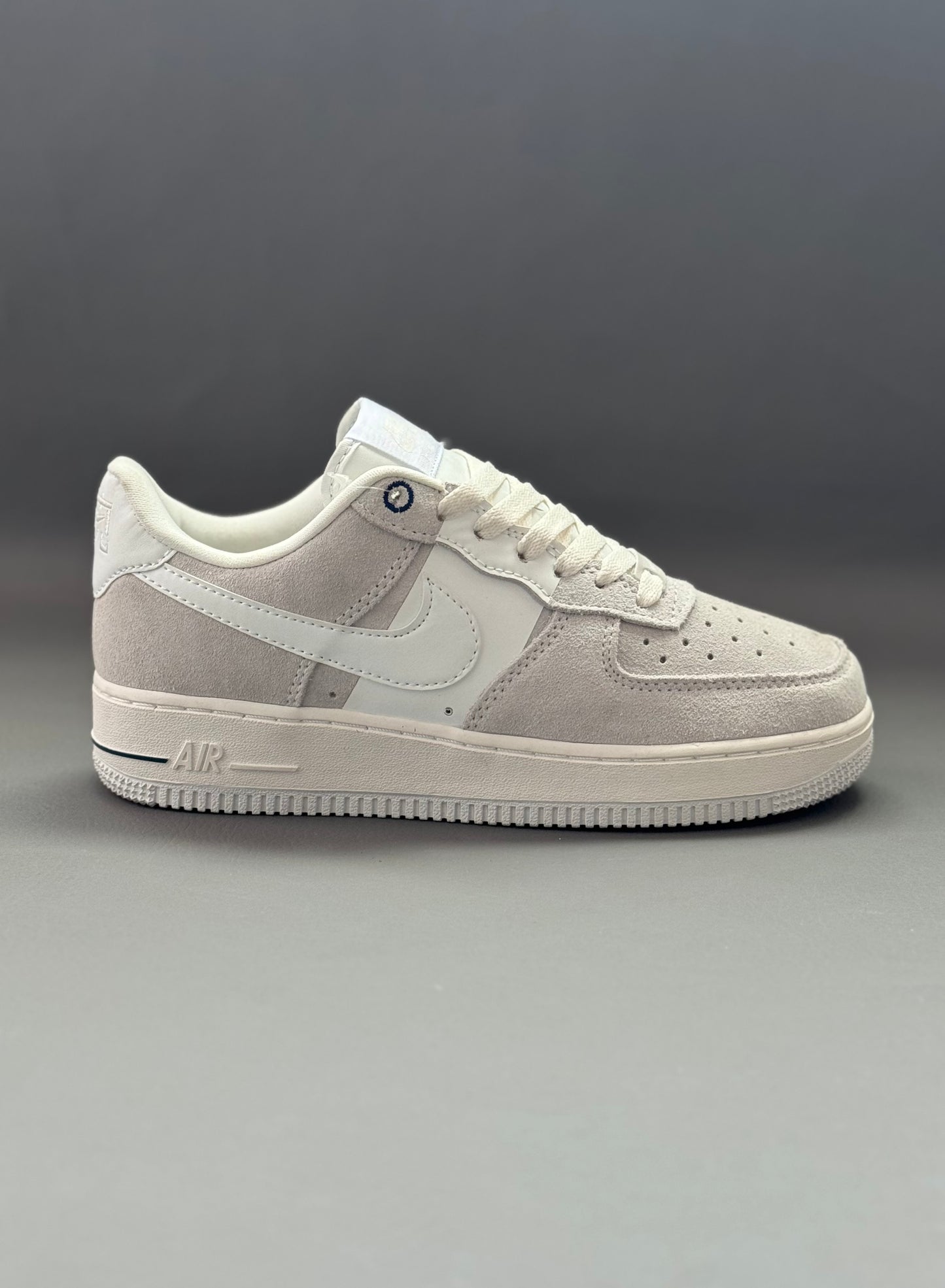 Nike Air Force 1 NAIKE