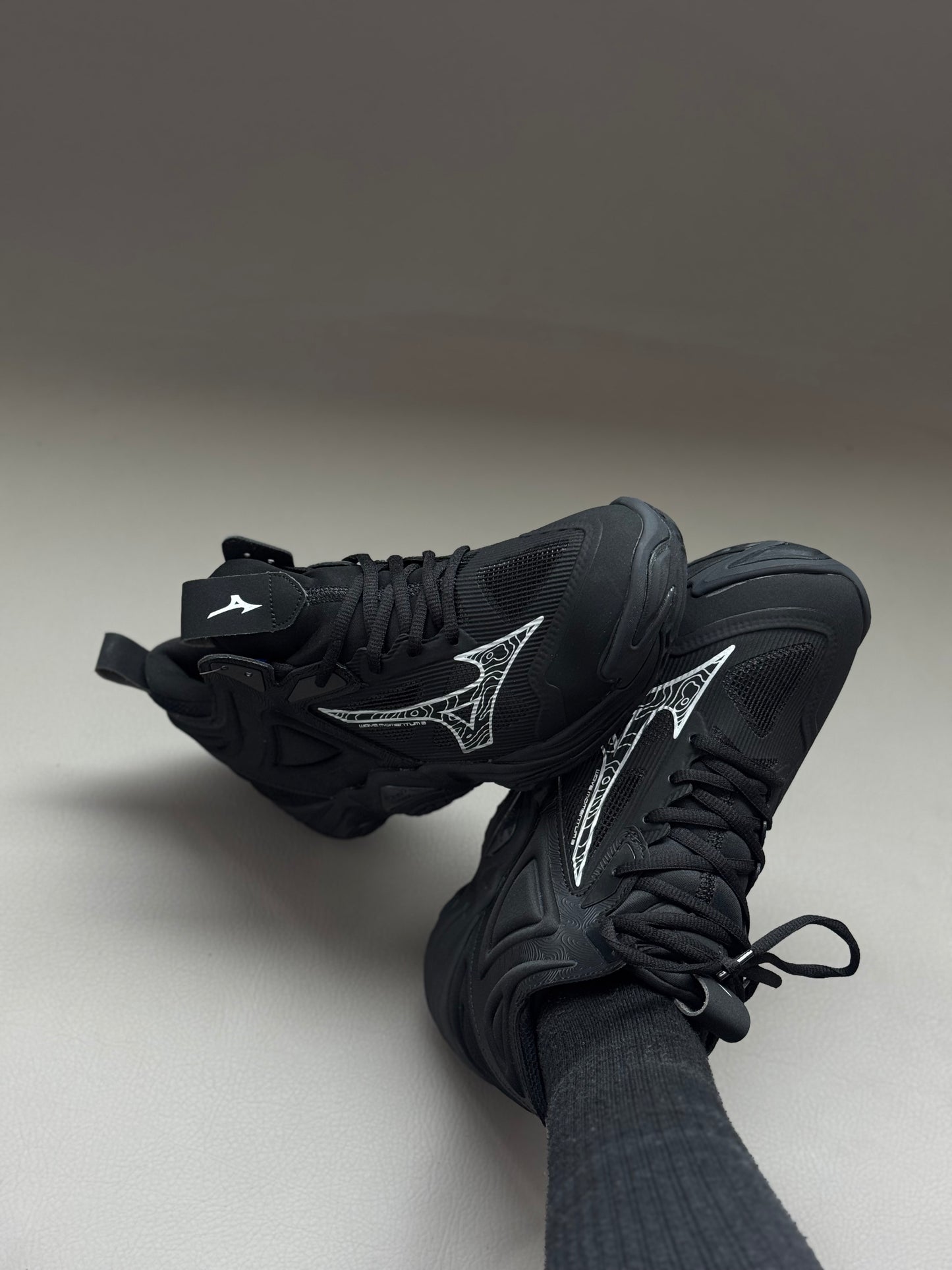 Mizuno Wave Momentum 3