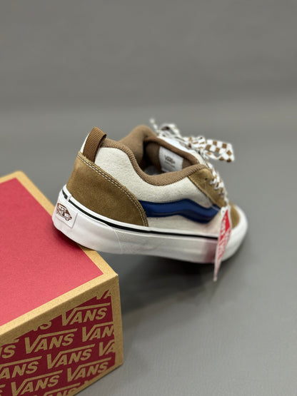 Vans Knu