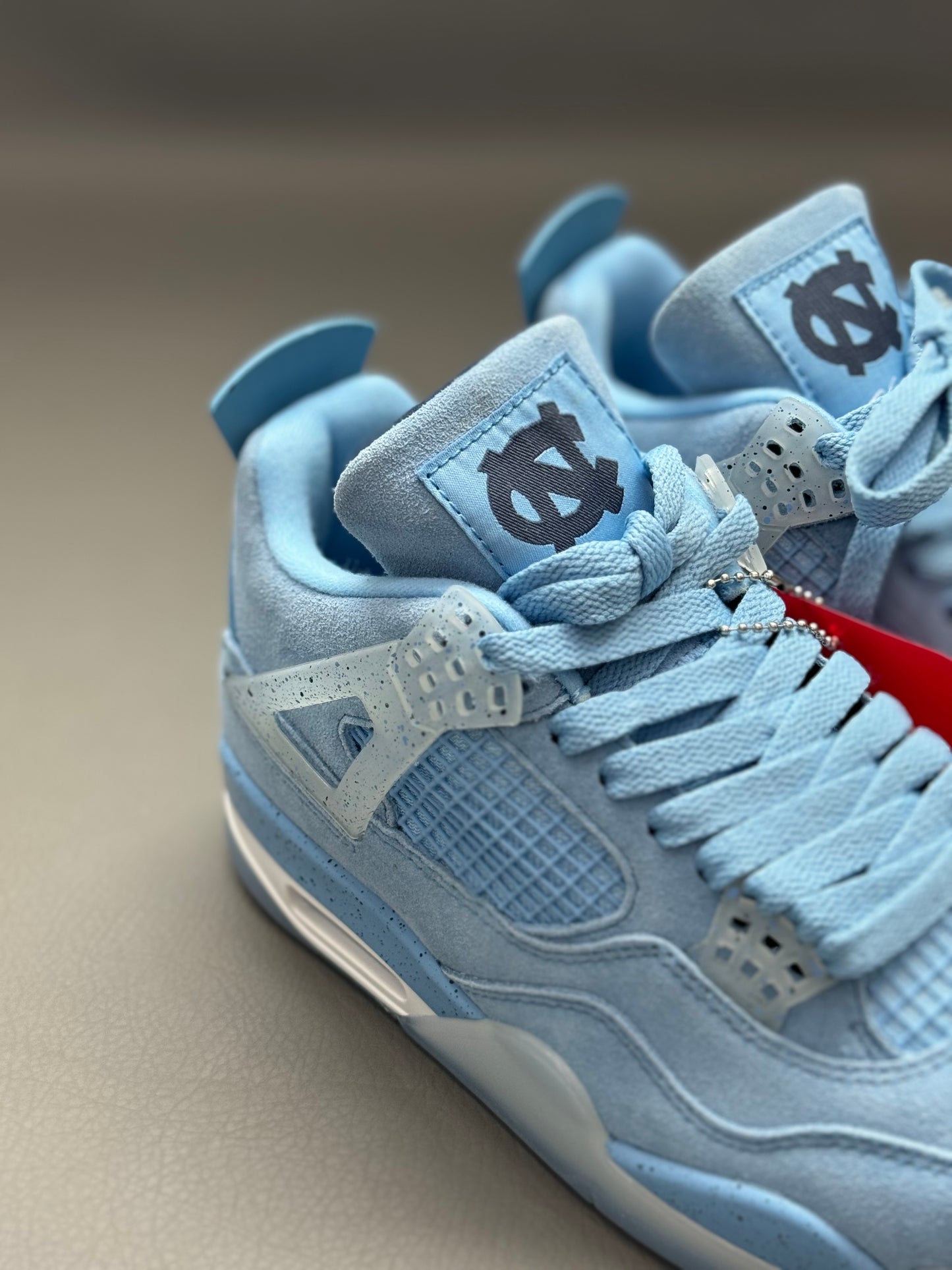 Air Jordan 4 UNC Pe Blue